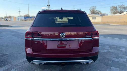 2018 Volkswagen Atlas SE 4Motion w/Tech Pkg Sport Utility 4D
