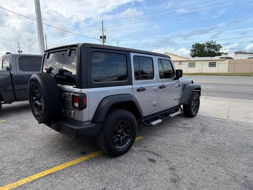 Billet Silver Metallic Clearcoat 2018 Jeep Wrangler Unlimited Sport