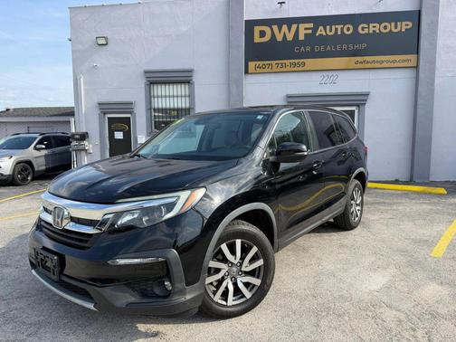 Crystal Black Pearl 2019 Honda Pilot EX