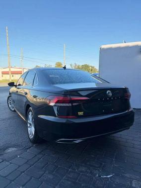 2020 Volkswagen Passat SE Sedan 4D