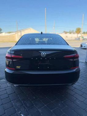 2020 Volkswagen Passat SE Sedan 4D