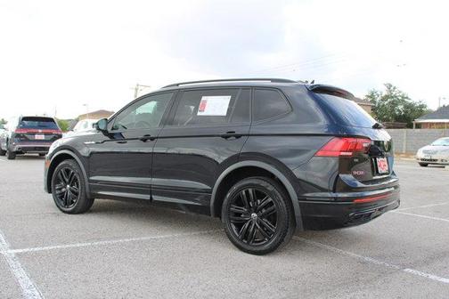 2022 Volkswagen Tiguan 2.0T SE R-Line Black