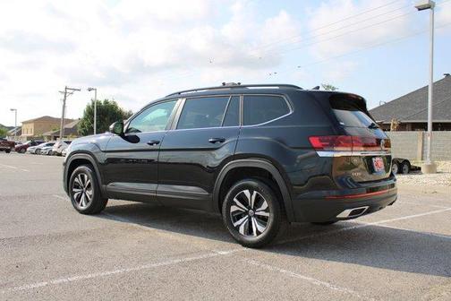 2025 Volkswagen Atlas 2.0T SE