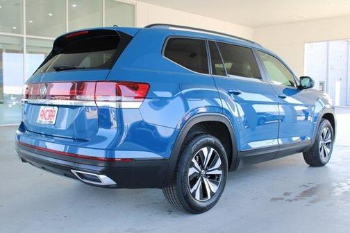 2025 Volkswagen Atlas 2.0T SE