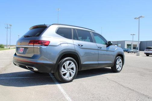 2023 Volkswagen Atlas 2.0T SE w/Technology