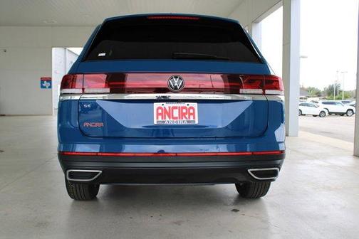 2025 Volkswagen Atlas 2.0T SE