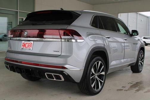 2025 Volkswagen Atlas Cross Sport 2.0T SEL Premium R-Line