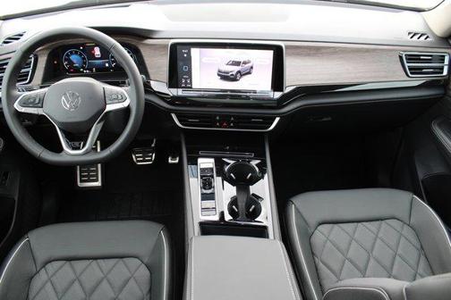 2025 Volkswagen Atlas 2.0T SEL Premium R-Line