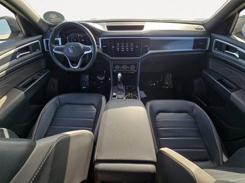 2023 Volkswagen Atlas Cross Sport 3.6 V6 SEL Premium R-Line