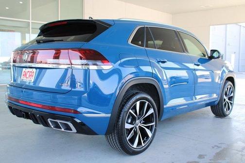 2025 Volkswagen Atlas Cross Sport 2.0T SEL Premium R-Line