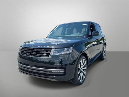 2025 Land Rover Range Rover P400 SE