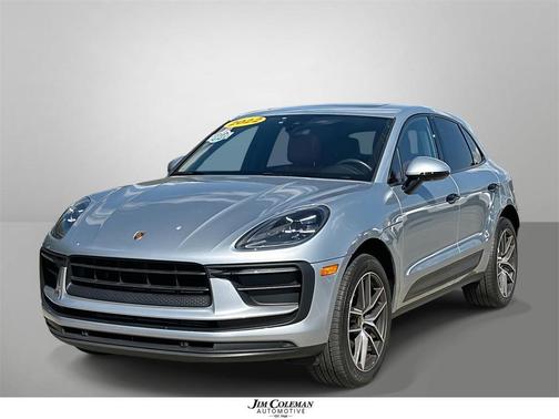 2022 Porsche Macan Base