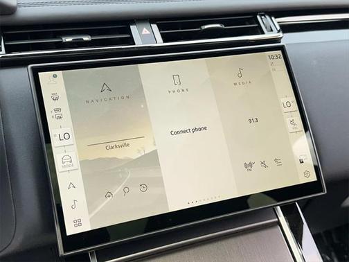 2026 Land Rover Range Rover Velar P250 SE R-Dynamic