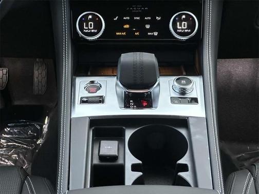 2026 Jaguar F-PACE R-Dynamic S P400 AWD Automatic