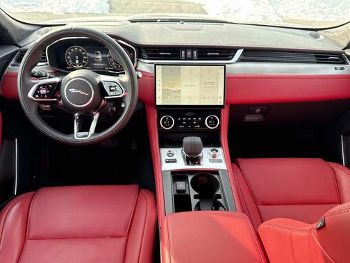 2026 Jaguar F-PACE R-Dynamic S P400 AWD Automatic