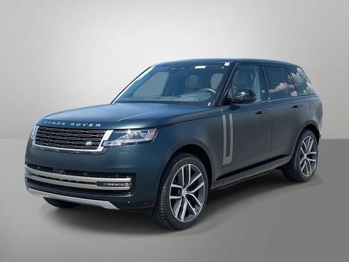 2025 Land Rover Range Rover P550e SE