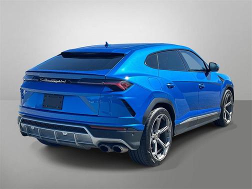 2019 Lamborghini Urus Base