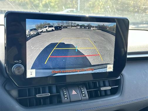 2023 Toyota RAV4 Hybrid SE