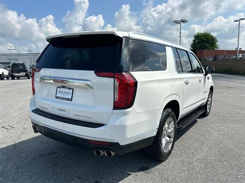 2024 GMC Yukon XL Denali