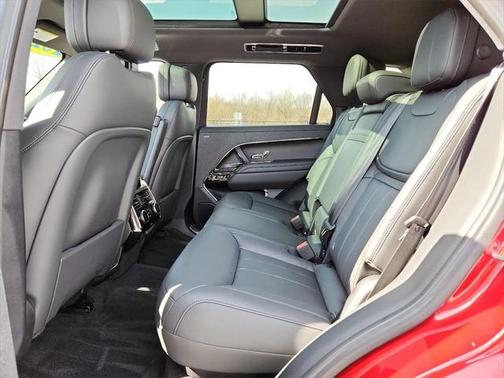 2024 Land Rover Range Rover Sport SE