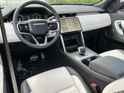 2024 Land Rover Discovery Sport Dynamic SE