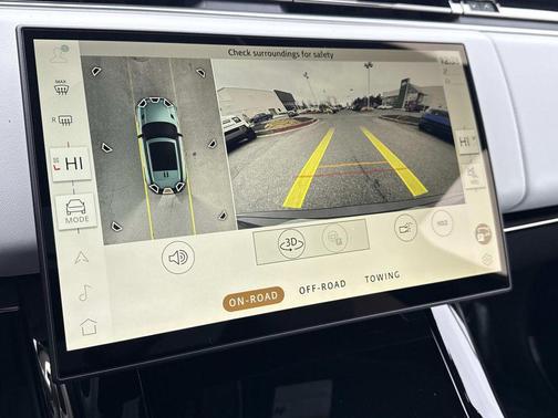 2026 Land Rover Range Rover Sport SE