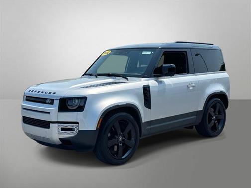 2023 Land Rover Defender 90 SE