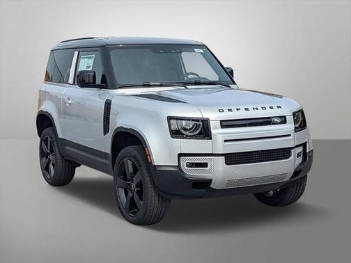 2023 Land Rover Defender 90 SE