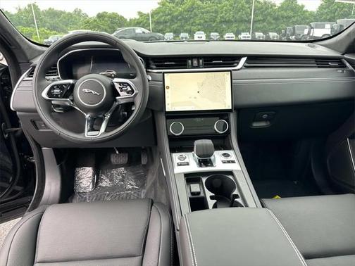 2026 Jaguar F-PACE R-Dynamic S P400 AWD Automatic