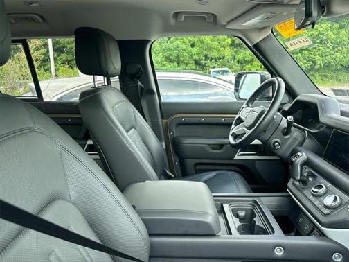 2020 Land Rover Defender 110 HSE