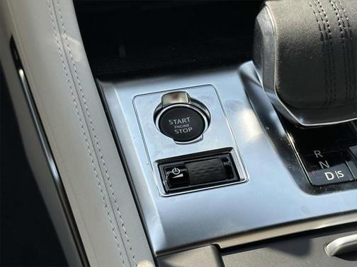2025 Jaguar F-PACE R-Dynamic S P250 AWD Automatic