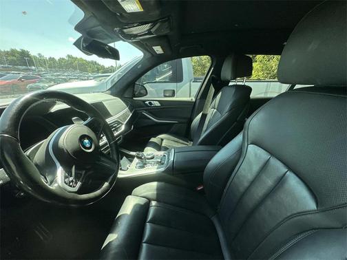 2021 BMW X7 xDrive40i