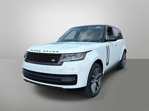 2025 Land Rover Range Rover P400 SE