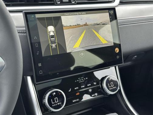 2024 Jaguar XF R-Dynamic SE P250 AWD Automatic