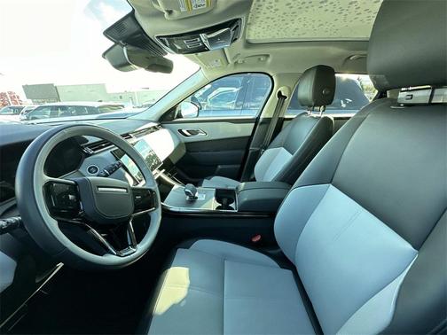 2025 Land Rover Range Rover Velar P400 Dynamic SE