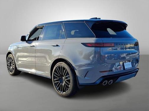 2025 Land Rover Range Rover Sport P635 SV Edition Two