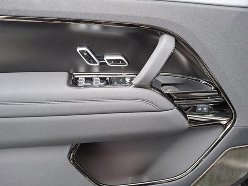 2025 Land Rover Range Rover Sport P635 SV Edition Two