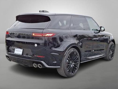 2025 Land Rover Range Rover Sport P635 SV Edition Two