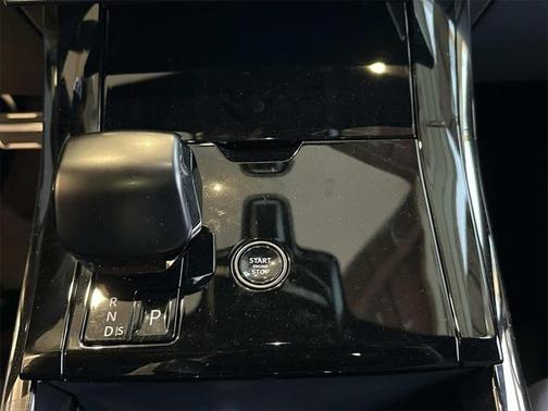 2025 Land Rover Range Rover Sport P635 SV Edition Two