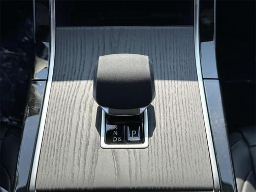 2026 Land Rover Range Rover Velar P250 S