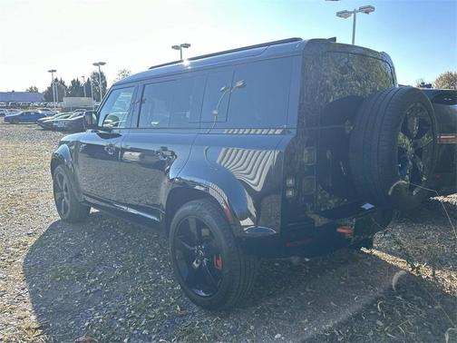 2023 Land Rover Defender 110 X