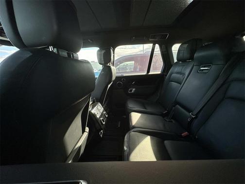 2022 Land Rover Range Rover P525 Westminster