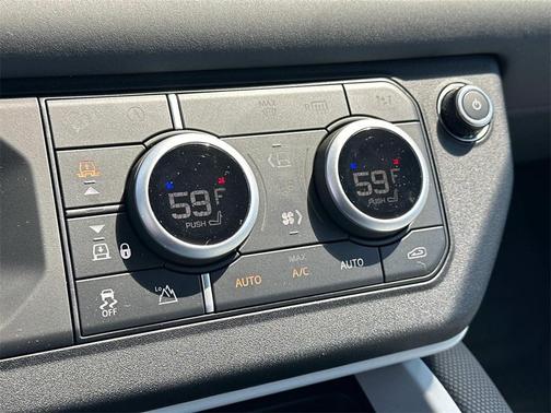 2025 Land Rover Defender 110 P400 S