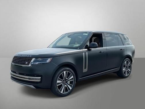 2025 Land Rover Range Rover P530 SE 7 Seat