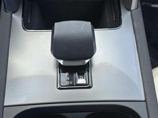 2024 Land Rover Discovery Sport Core S
