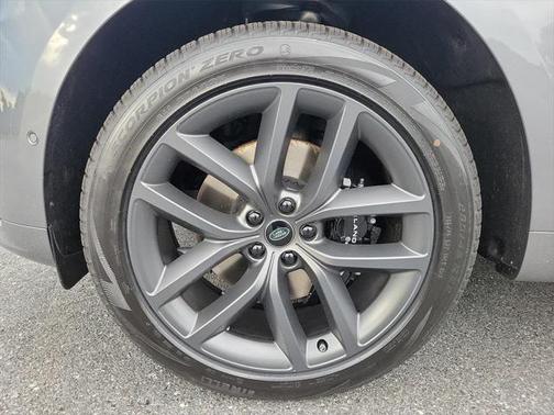 2024 Land Rover Range Rover Sport SE