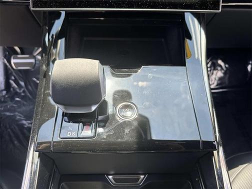 2024 Land Rover Range Rover Sport SE