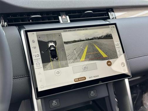 2025 Land Rover Discovery Sport Dynamic SE