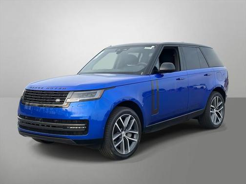 2025 Land Rover Range Rover P550e SE