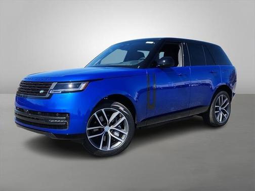 2025 Land Rover Range Rover P550e SE